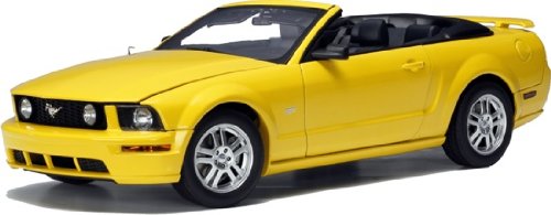 Amazon | AUTOart 1/18 ストリートシリーズ フォード マスタング GT